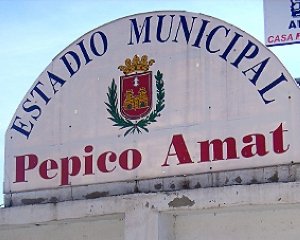 El histórico Pepico Amat fue testigo de este Eldense-Albacete de pretemporada