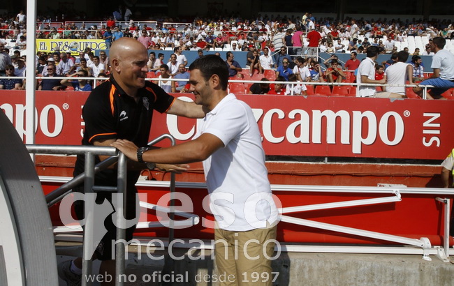 Protagonistas del Sevilla Atlético - Albacete: los entrenadores