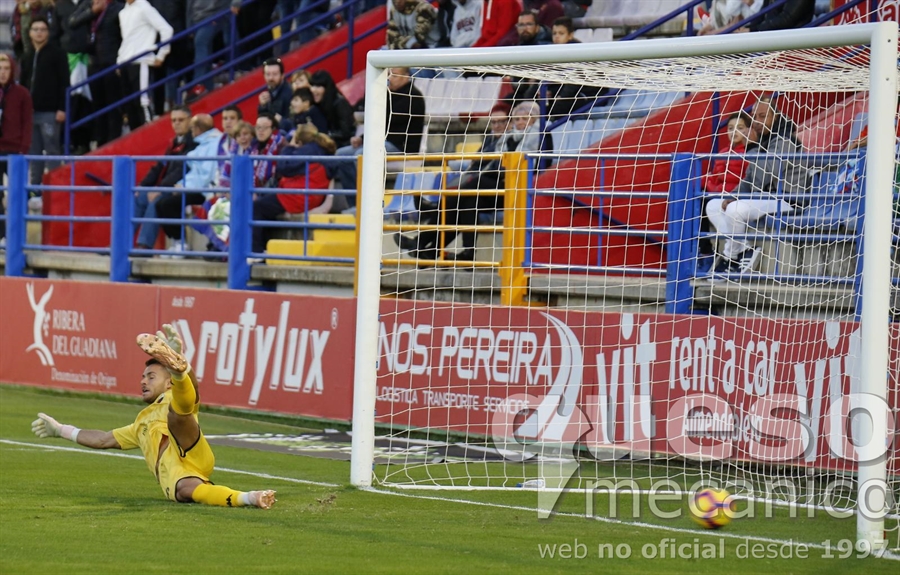 Eugeni Valderrama anotaba de penalty el primer gol del Albacete tras una excepcional jugada de Aleix Febas