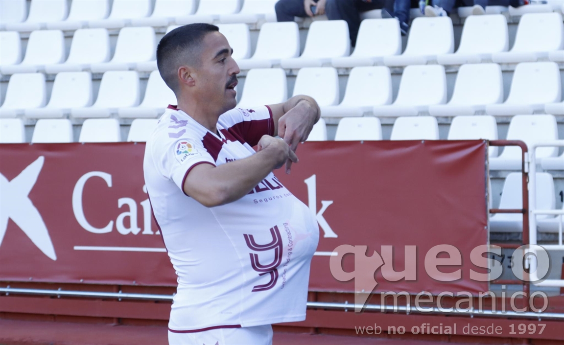 Pedro Sánchez celebraba su primer tanto con la camiseta del Albacete cuando apenas se llevaban cinco minutos de encuentro