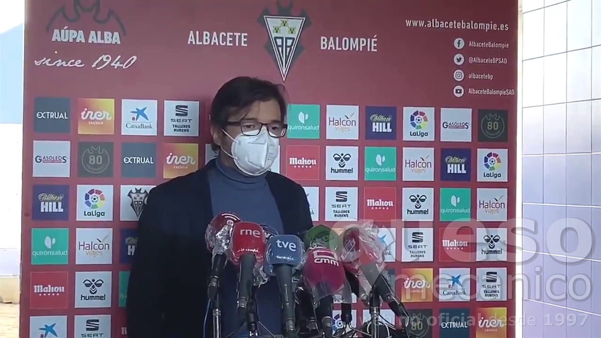 Rueda de prensa de Toni Cruz tras el cierre del mercado invernal del Albacete Balompié