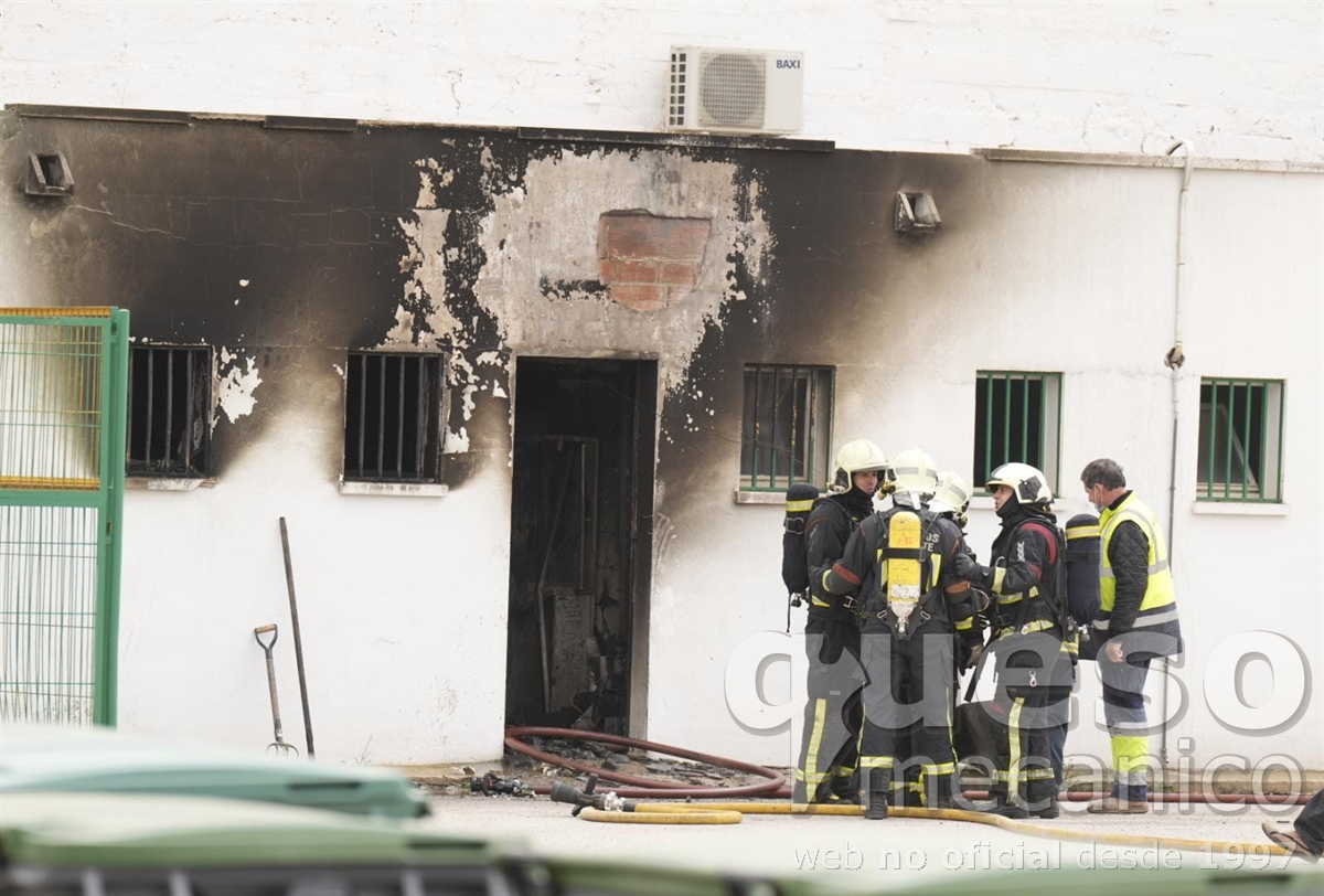 Incendio en el Estadio Carlos Belmonte. Edificio afectado