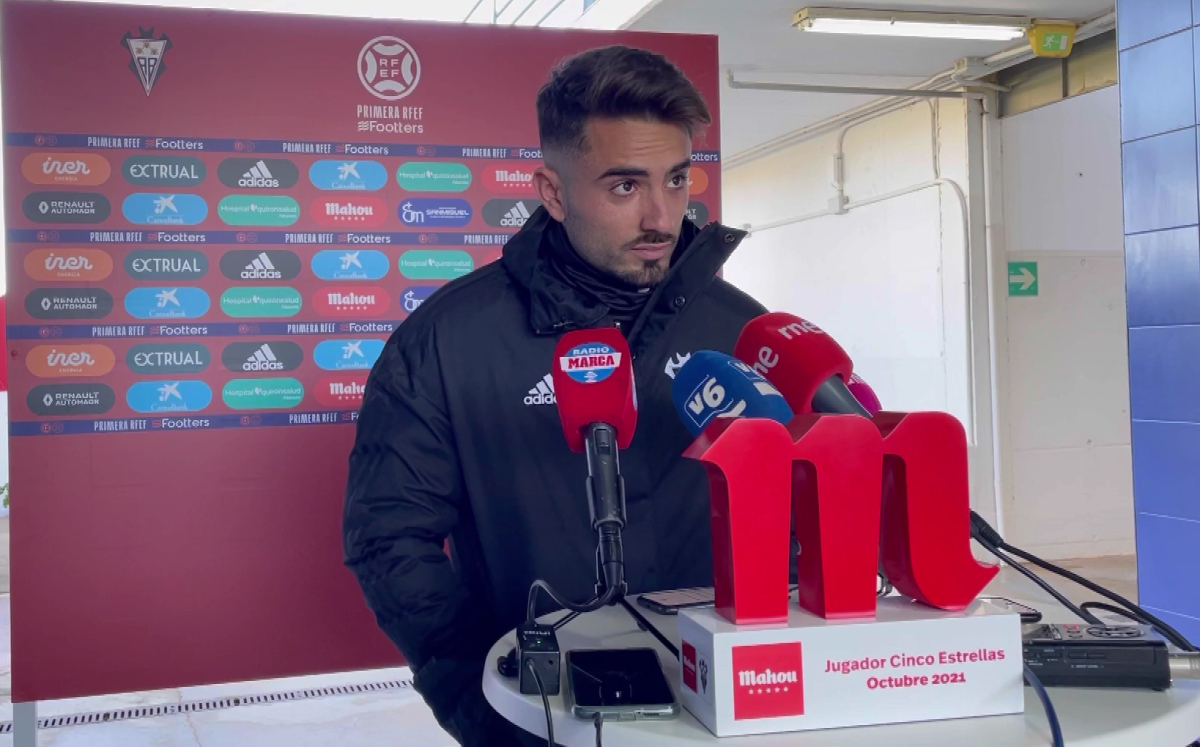 Fran Álvarez jugador 5 estrellas del Albacete Balompié en el mes de octubre