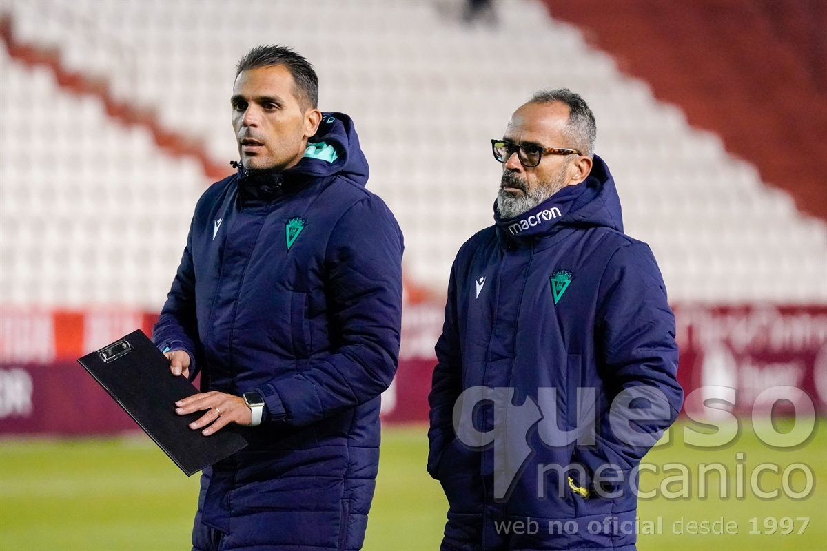 El siempre áspero entrenador del Cádiz C.F. dio una rueda de prensa espress y casi en petit-comité