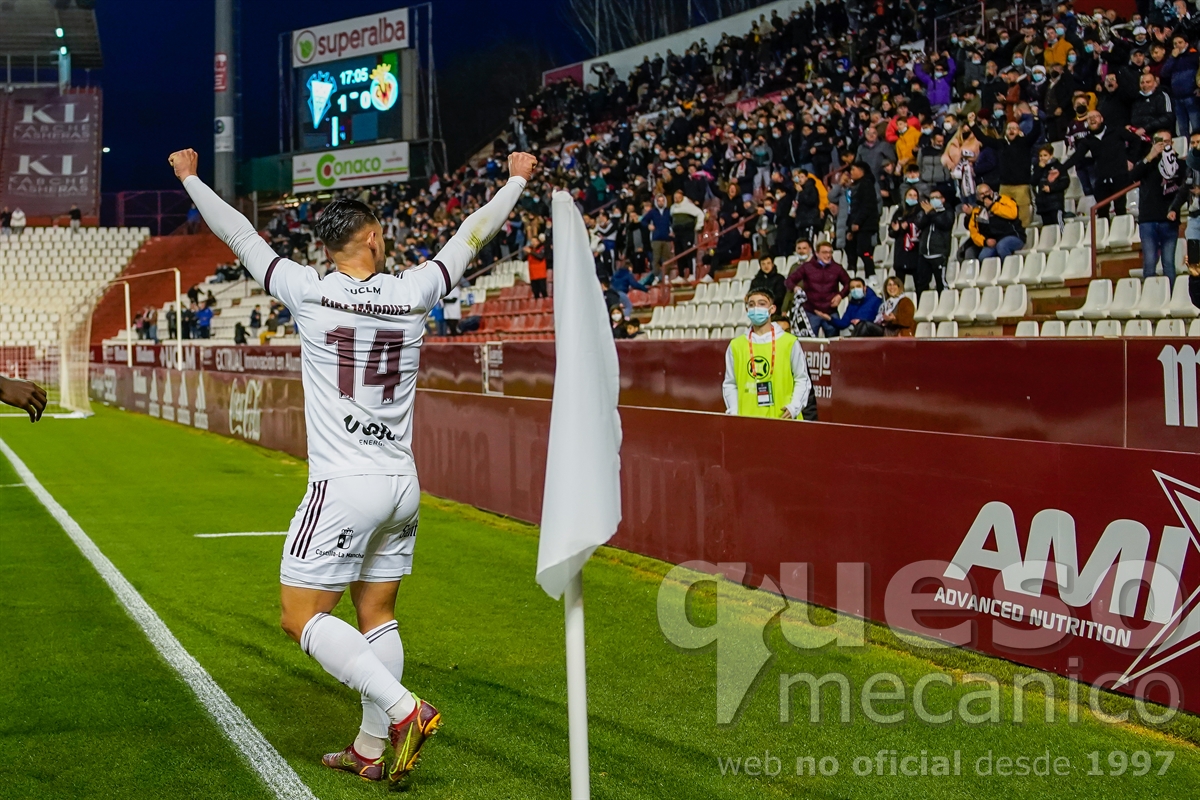 Kike Márquez celebra el gol del Albacete ante el Villarreal "B" C.F.