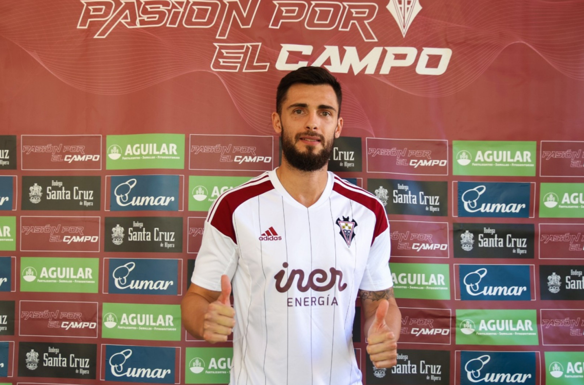 Presentación de Cristian Glauder como nuevo jugador del Albacete Balompié