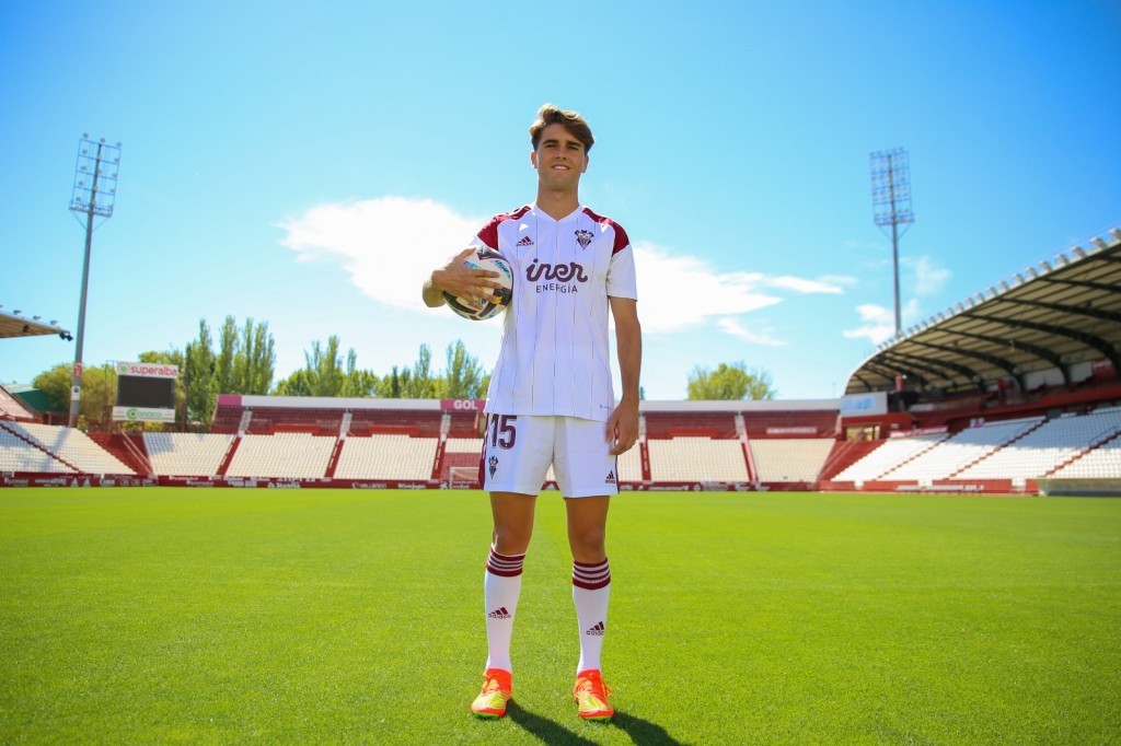 Presentación de Javi Martinez como nuevo jugador del Albacete Balompié