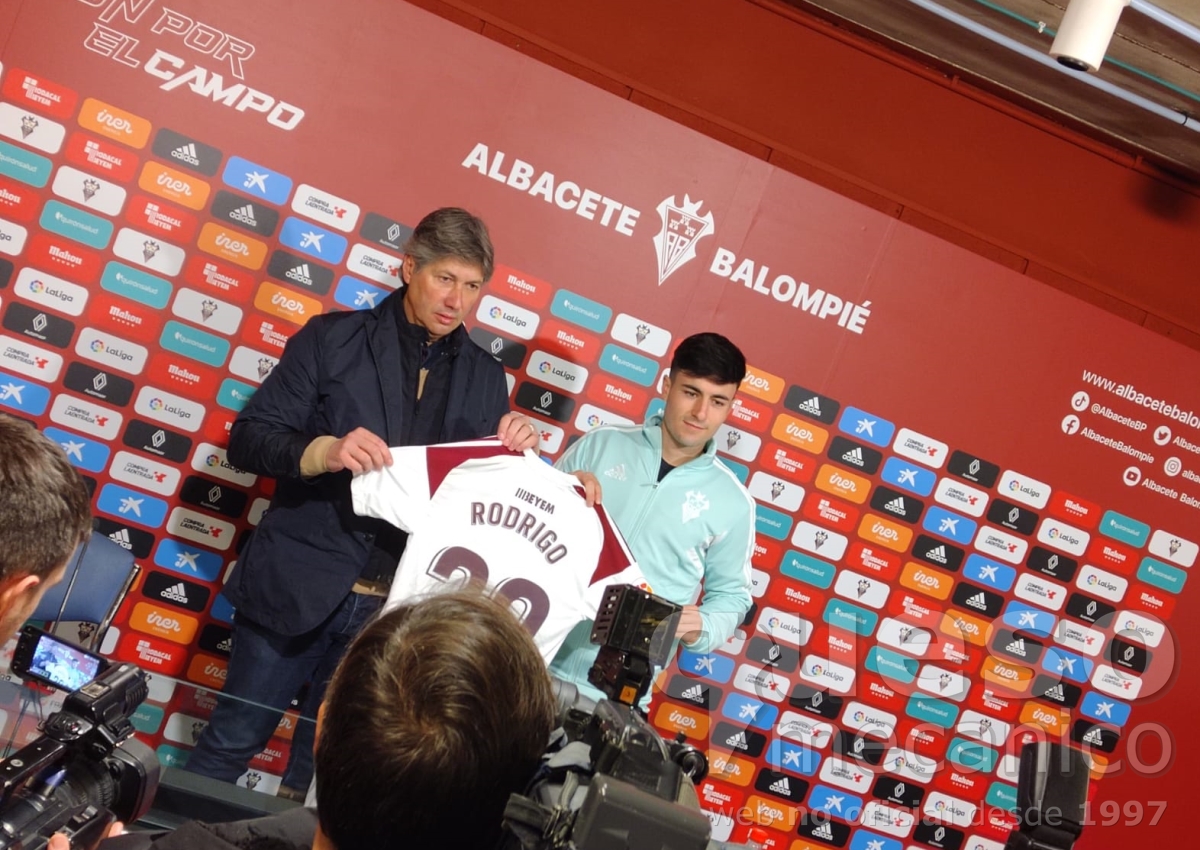 Presentación de Rodrigo Alonso como nuevo jugador del Albacete Balompié