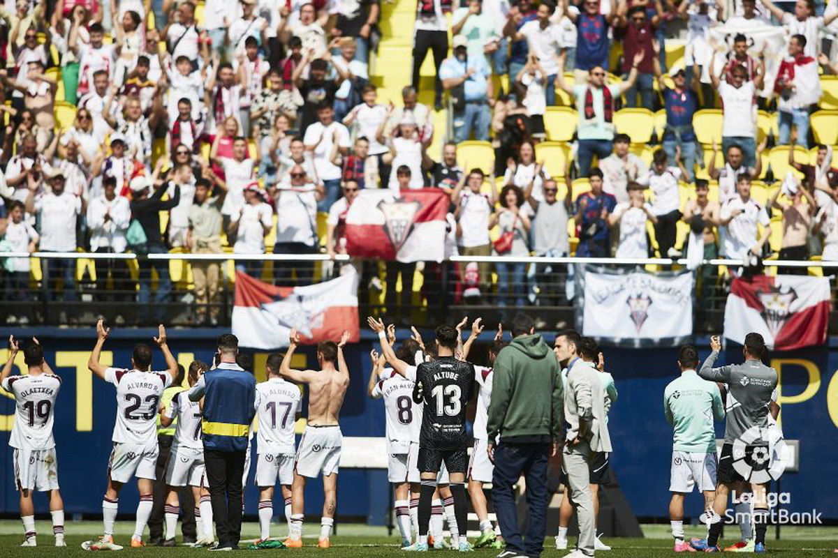 Exhibición ofensiva del Albacete para ganar en Villarreal y dar un paso más en busca del play-off