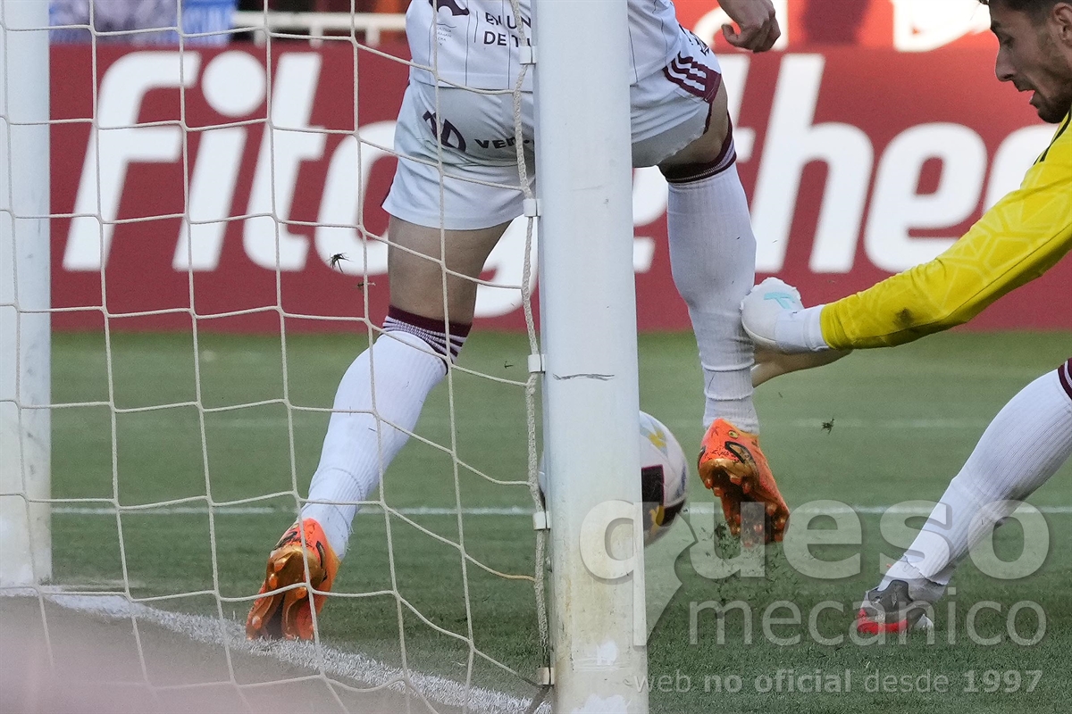 La tensión defensiva del Albacete culpable del gol del Alavés 