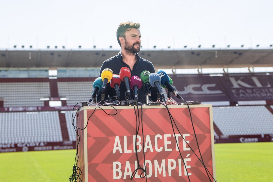 Rubén Albés: “Intentaremos que el Albacete sea capaz de emocionar”